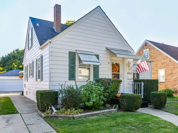 7717 29th AVENUE, Kenosha, WI 53143