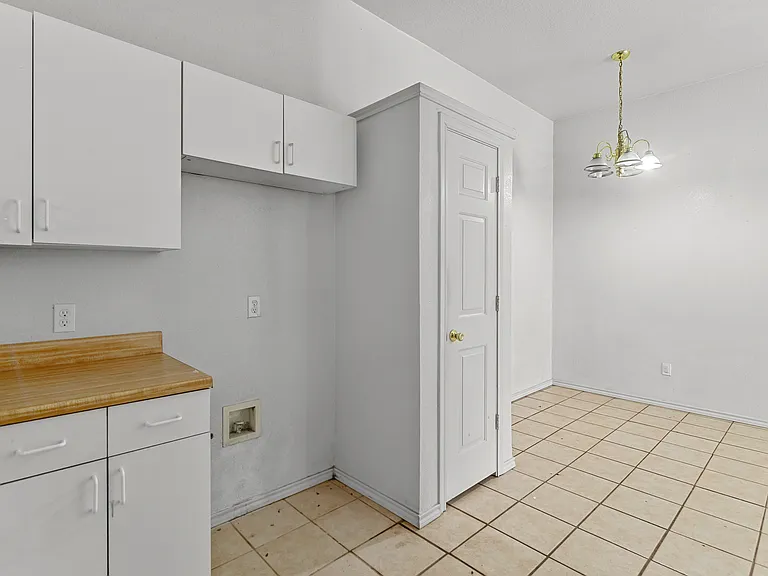 210 Joshua Blvd #210 — Photo 9