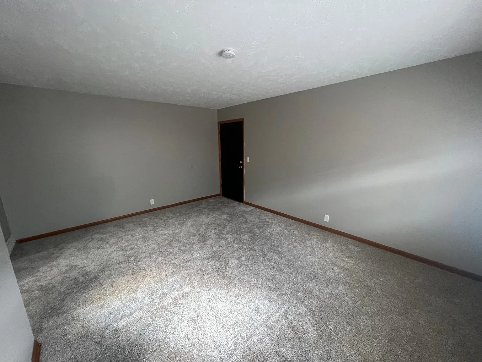 1 bed, 600 sqft, $850 — Photo 3
