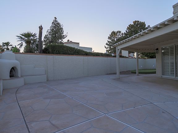 4th image of 8940 N 83rd Pl