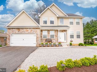 606 Marsh Rd, Wilmington, DE 19809