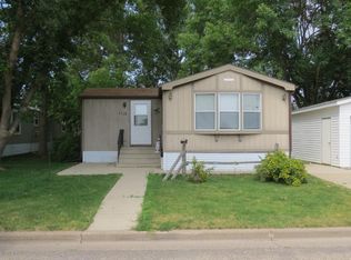 1112 Western Park Vlg, Jamestown, ND 58401