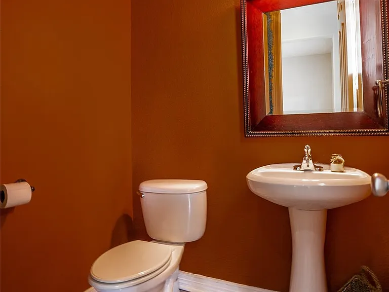 2923 Royal Oaks Crst — Photo 13