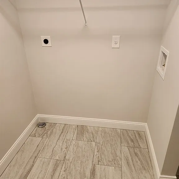 36 Four Seasons Dr #36 — Photo 8