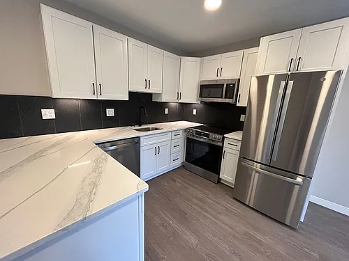 Floor plan 967-503 Elm St.