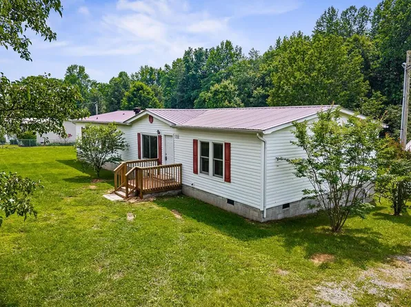 2984 Heartland Ln, Cookeville, TN 38506