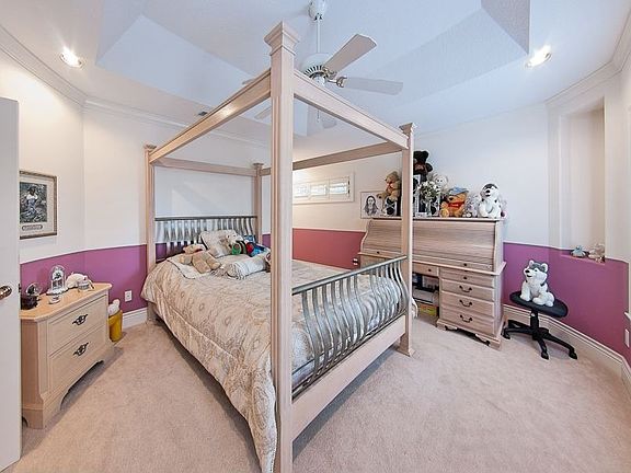5th image of 6402 Renwick Cir
