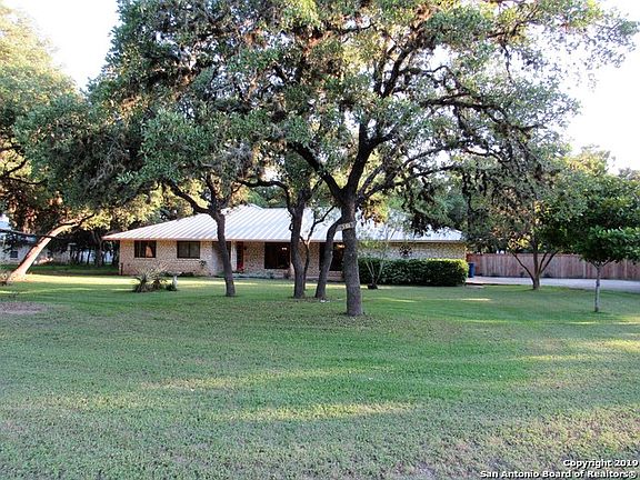 2nd image of 9519 Geronimo Oaks St
