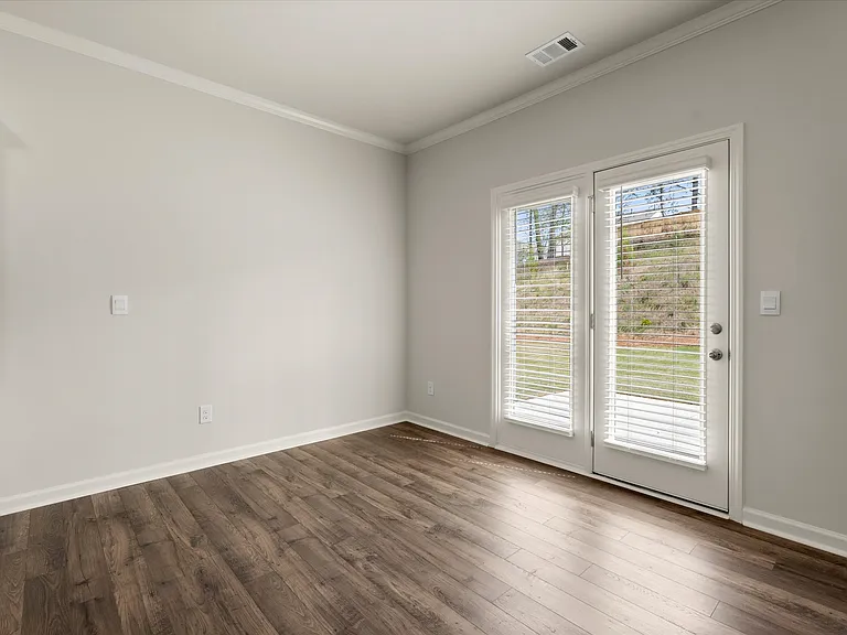 365 Belmont Dr — Photo 36
