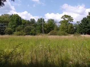 2040 Norfolk Dr, Jamestown, PA 16134