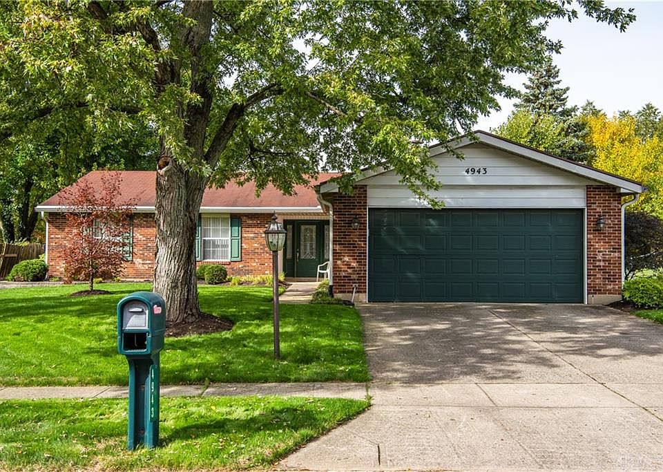 1st image of 4943 Amberwood Dr