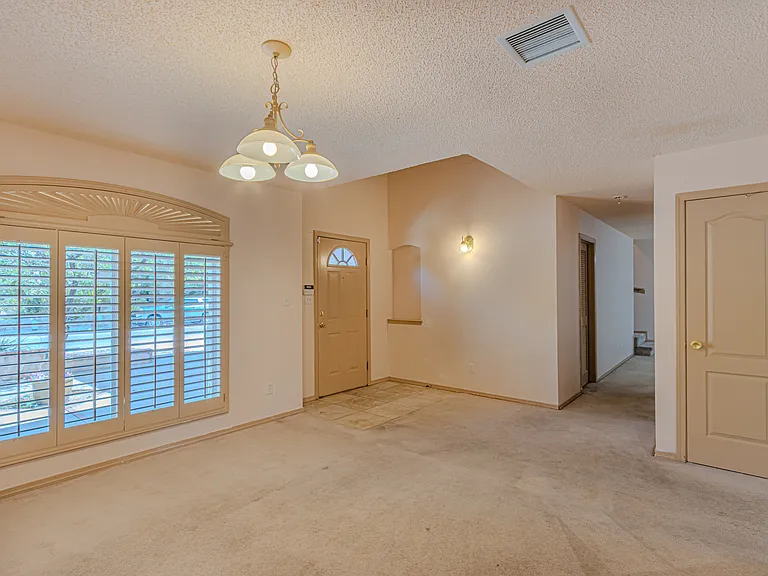 712 Laramie River Ave — Photo 6