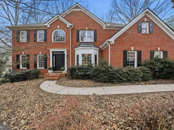 302 Mosswood Ct, Woodstock, GA 30189