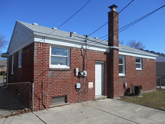 3rd image of 1669 Emmons Blvd