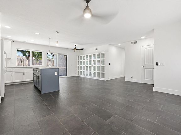 2nd image of 8606 Gold Coast Dr