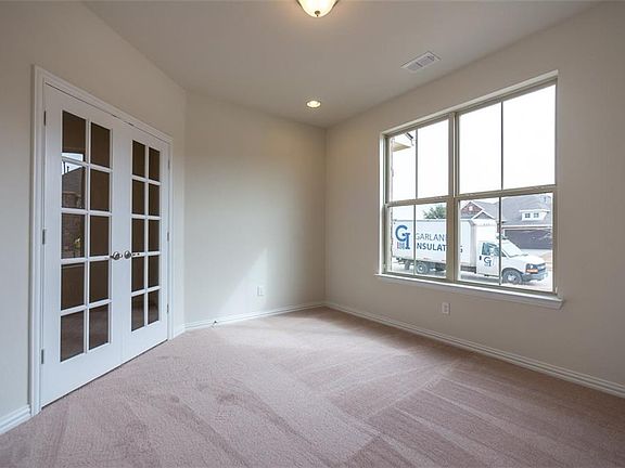 4th image of 3476 Canyon Lake Dr