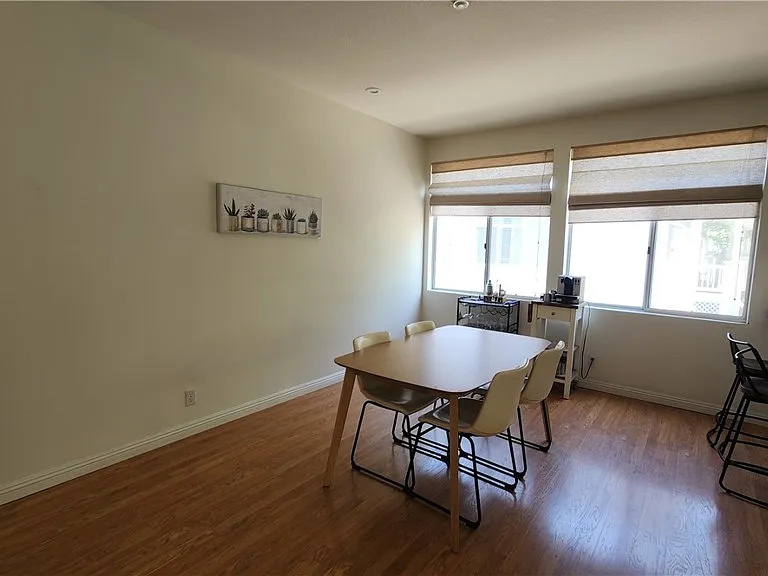 580 N Pageant Dr — Photo 12