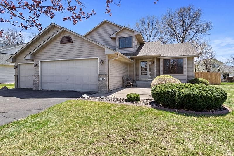 1st image of 4016 Hollyhock Cir N