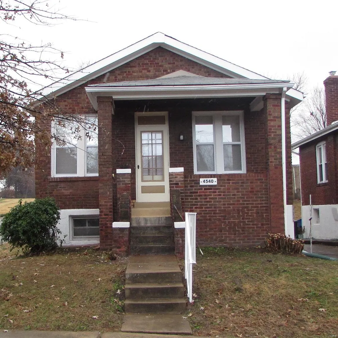 4540 Tholozan Ave photo 1