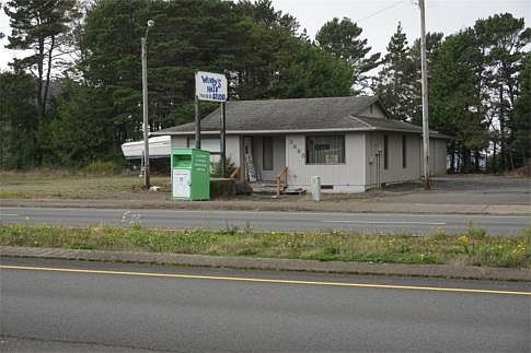 3rd image of 3885 N Highway 101