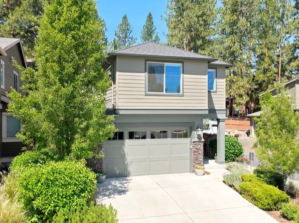 1305 NW Criterion Ln