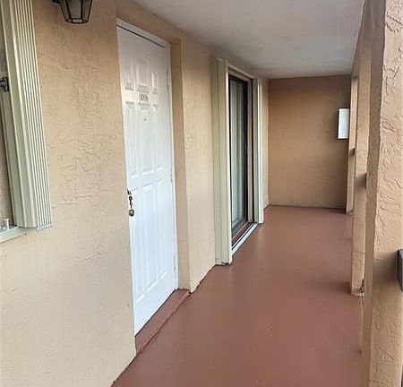 3rd image of 18246 Mediterranean Blvd APT 1006