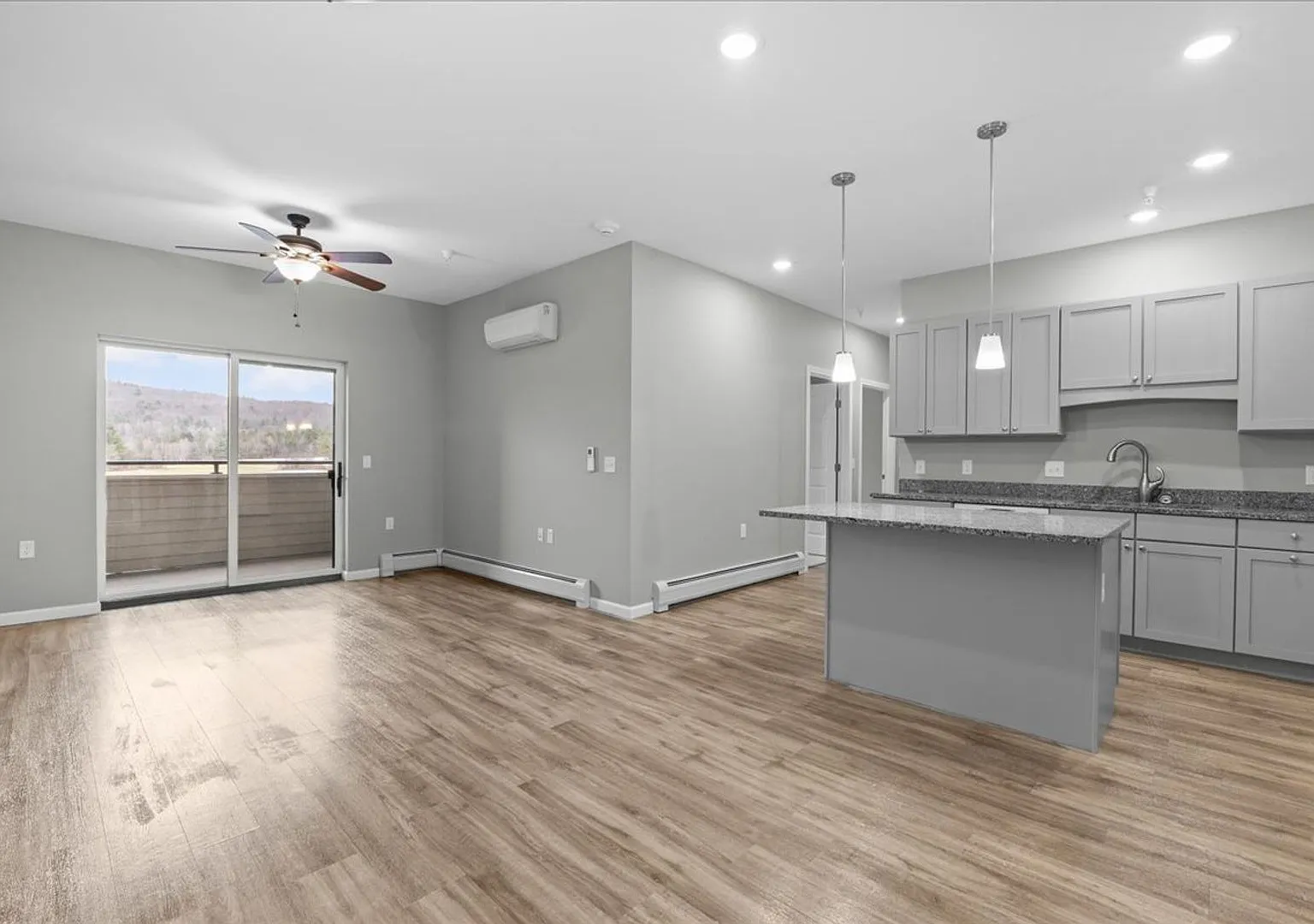 32 Cottonwood Drive — Photo 1