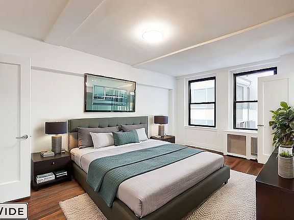 4th image of 145 W 55th St APT 8E