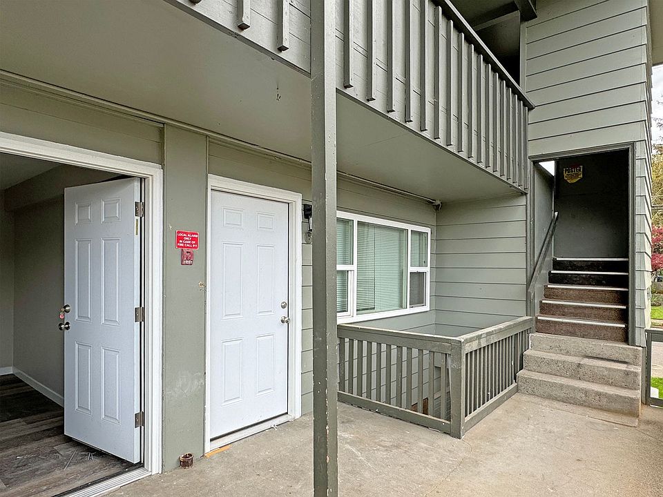 1st image of 1250 NW 29th St #4