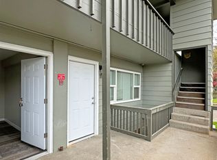 1250 NW 29th St #4, Corvallis, OR 97330