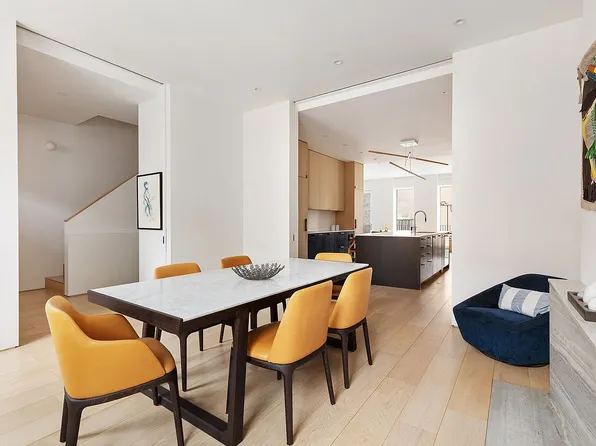 368 Clinton St, Brooklyn, NY 11231