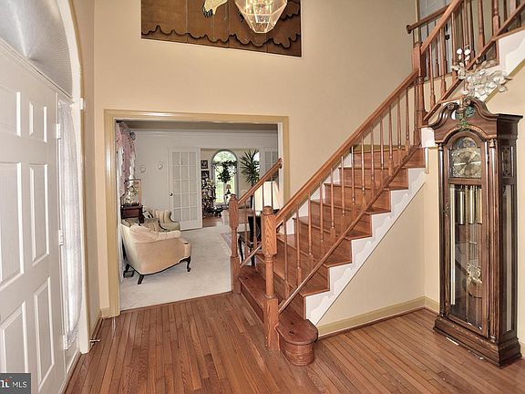 3rd image of 13418 Marble Rock Dr