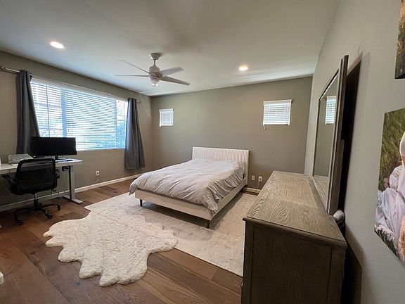 2nd image of 11840 Cypress Canyon Rd Unit 2