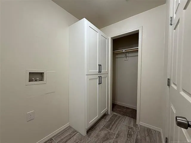 1146 E 50th Pl N — Photo 23