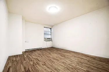 Rented by Urbane Brokerage