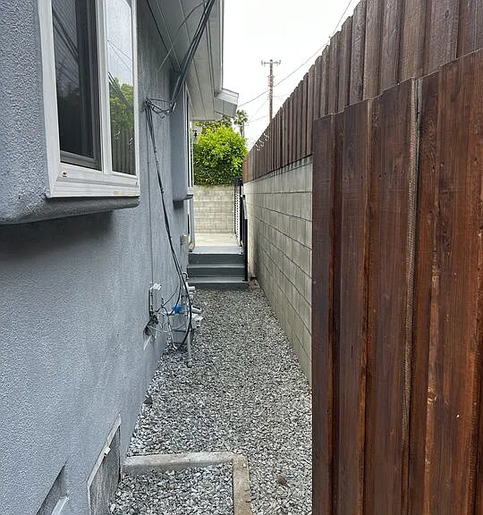 13419 Zanja St — Photo 17