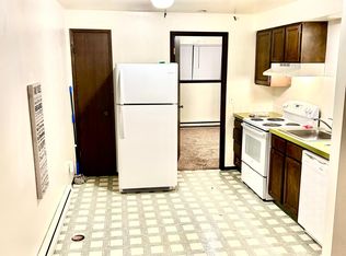 6109 N Colton St APT 13, Spokane, WA 99208