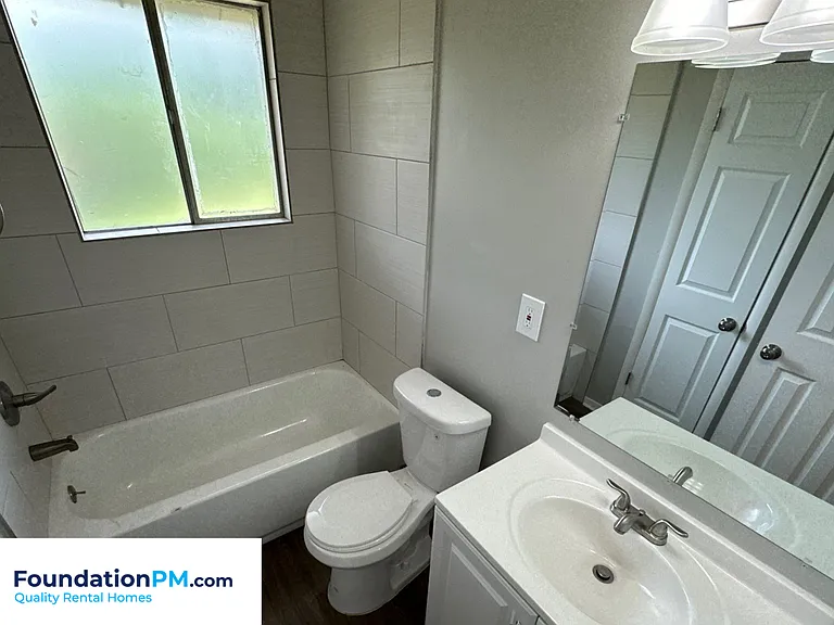 2252 Cassie Ave — Photo 10