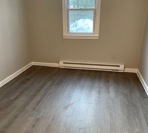 5th image of 13 East Rd #5