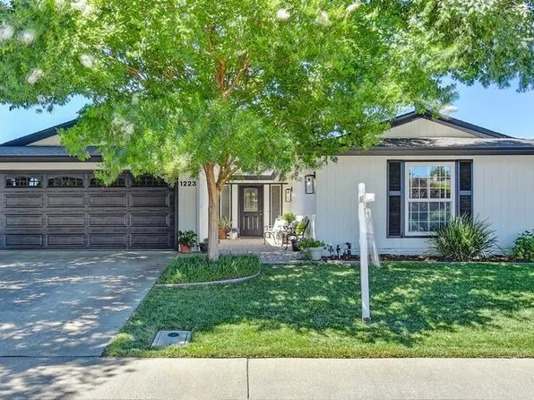 1223 Menlo Dr, Davis, CA 95616