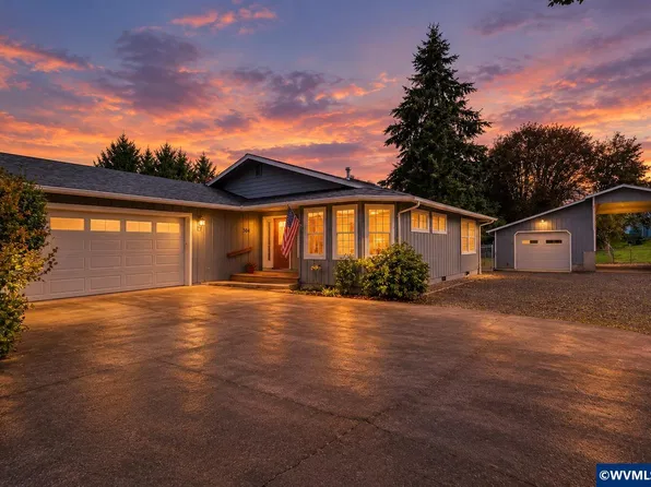 546 SW Hayter St, Dallas, OR 97338