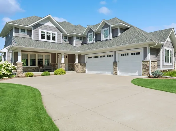 6264 Coteau Trl, Eden Prairie, MN 55344