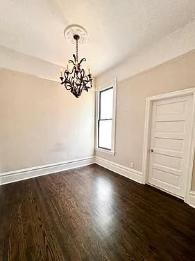 1703 Oak St — Photo 12