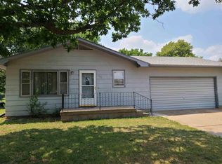 1525 N Grimes St, McPherson, KS 67460