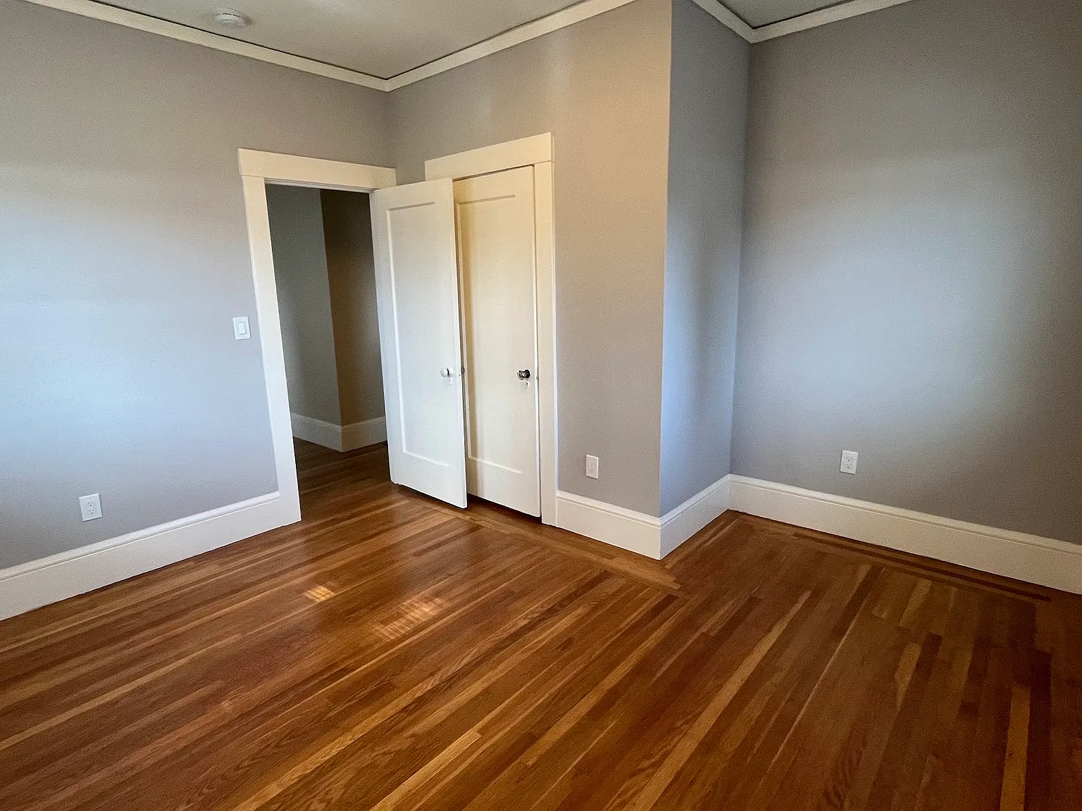1 bed, 1.0 bath, 850 sqft, $2,500 — Photo 4