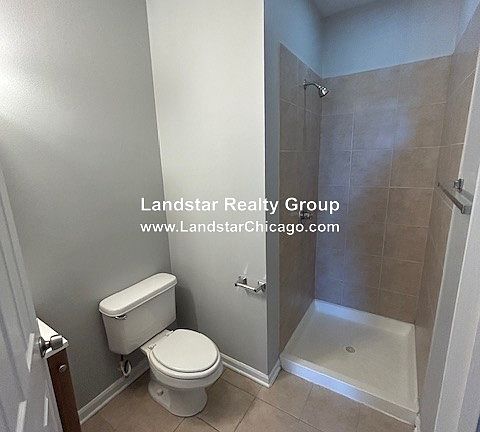 2nd image of 2300 S Ridgeway Ave APT 3N