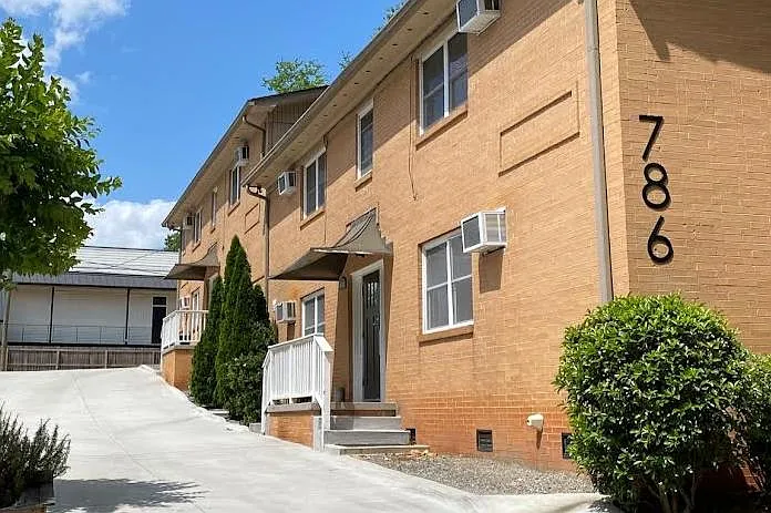 Building Photo - 786 Saint Charles Ave NE #1