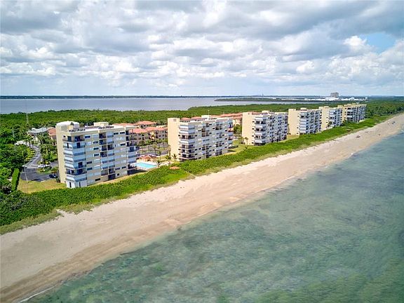 3rd image of 7430 S Ocean Dr APT B120