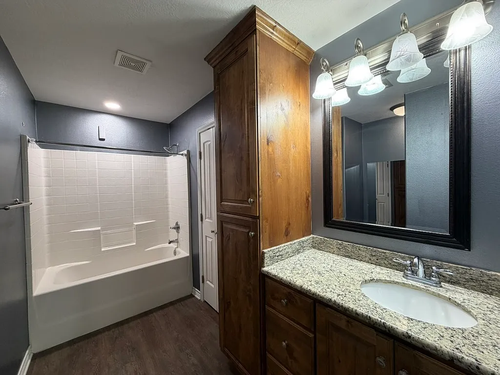 1713 Palasota Drive - 1 — Photo 4