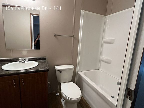 5th image of 154 Evergreen Dr #141